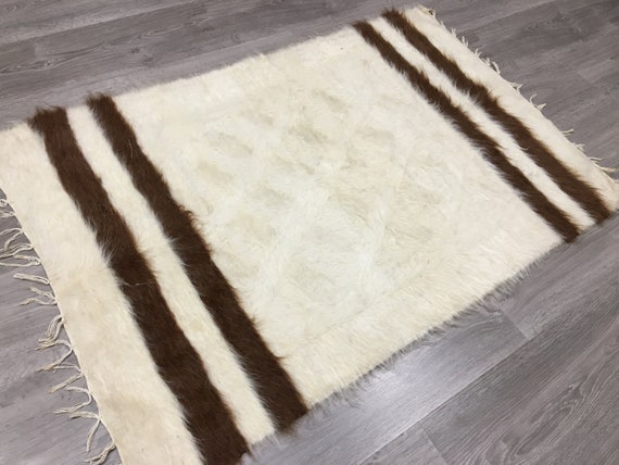 Angora blanket hot sale