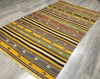 Vintage Turkish Kilim Rug, Handwoven Wool Stripes Kilim, 4.10 x 8.11 ft