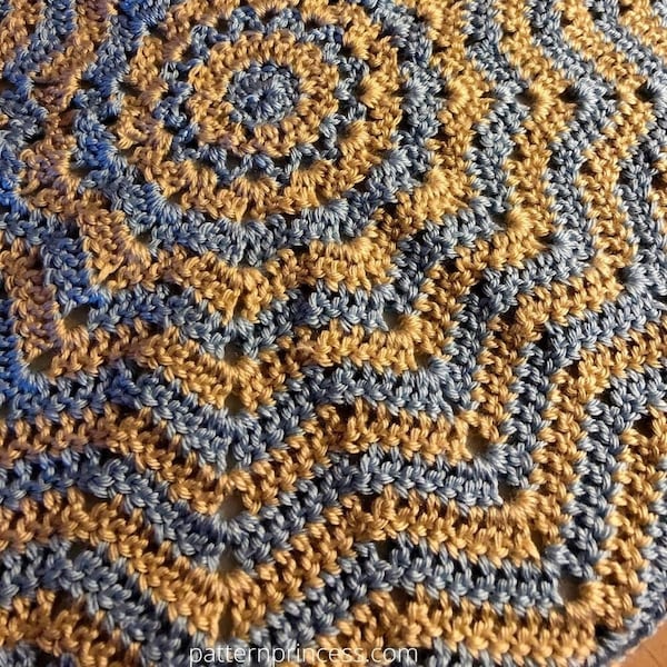 12 Point Round Ripple Baby Blanket Pattern, round blanket pattern, crochet lovey pattern, crochet receiving blanket, crochet blanket pattern