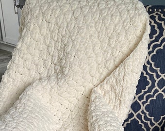 Easy Crochet Chunky Blanket, Simple Crochet Pattern Modern, beginner friendly, Beginner Super Bulky Crochet Blanket Pattern Printable PDF