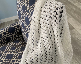 Easy Blessing Blanket Baby Crochet Pattern | Elegant White Lacy Baptism Baby Blanket | Easy and Timeless Design, Baby blanket