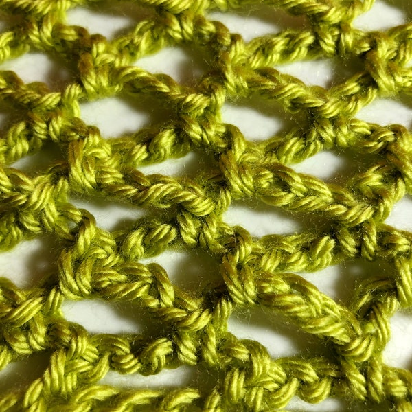 How to Crochet the Lattice Stitch Tutorial, beginner crochet tutorial, simple trellis stitch, mesh stitch, how to crochet