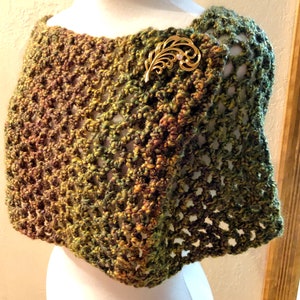Beginner Crochet Pattern, Crochet Infinity Scarf Pattern for beginners, Woodland Cozy Beginner Cowl Crochet Pattern, Chunky Cowl