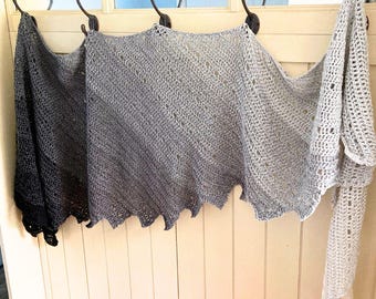 Patrón de crochet, patrón de chal de crochet de una madeja, chal asimétrico, elegante chal bumerán de zorro plateado, descarga instantánea en PDF