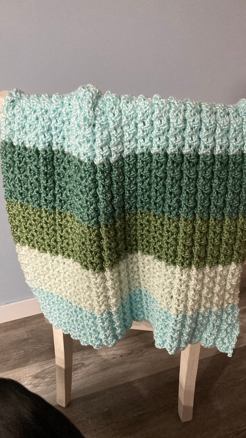 Chunky Crochet Baby Blanket, Hudson Soft and Bulky Baby Blanket Crochet Pattern, Luxurious Crochet Throw Blanket image 4