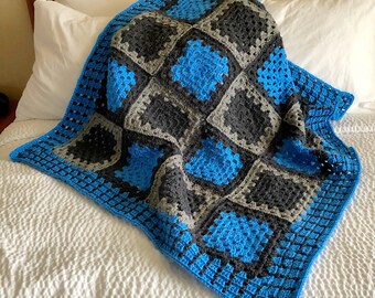 Skipping Rocks Crochet Baby Blanket Pattern, Granny Square (PDF Pattern)