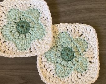 Crochet pattern, Crochet Granny Square 5 Petal Flower Motif | Daisy Granny Square PDF Pattern | Beginner-Friendly Floral Block