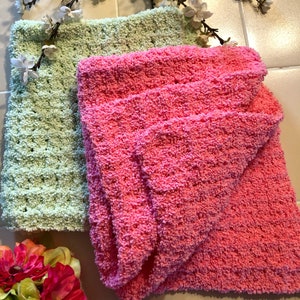 7 Hour Crochet Soft Bassinet Blanket Quick and Easy Baby Blanket Pattern Cozy and Snuggly image 1