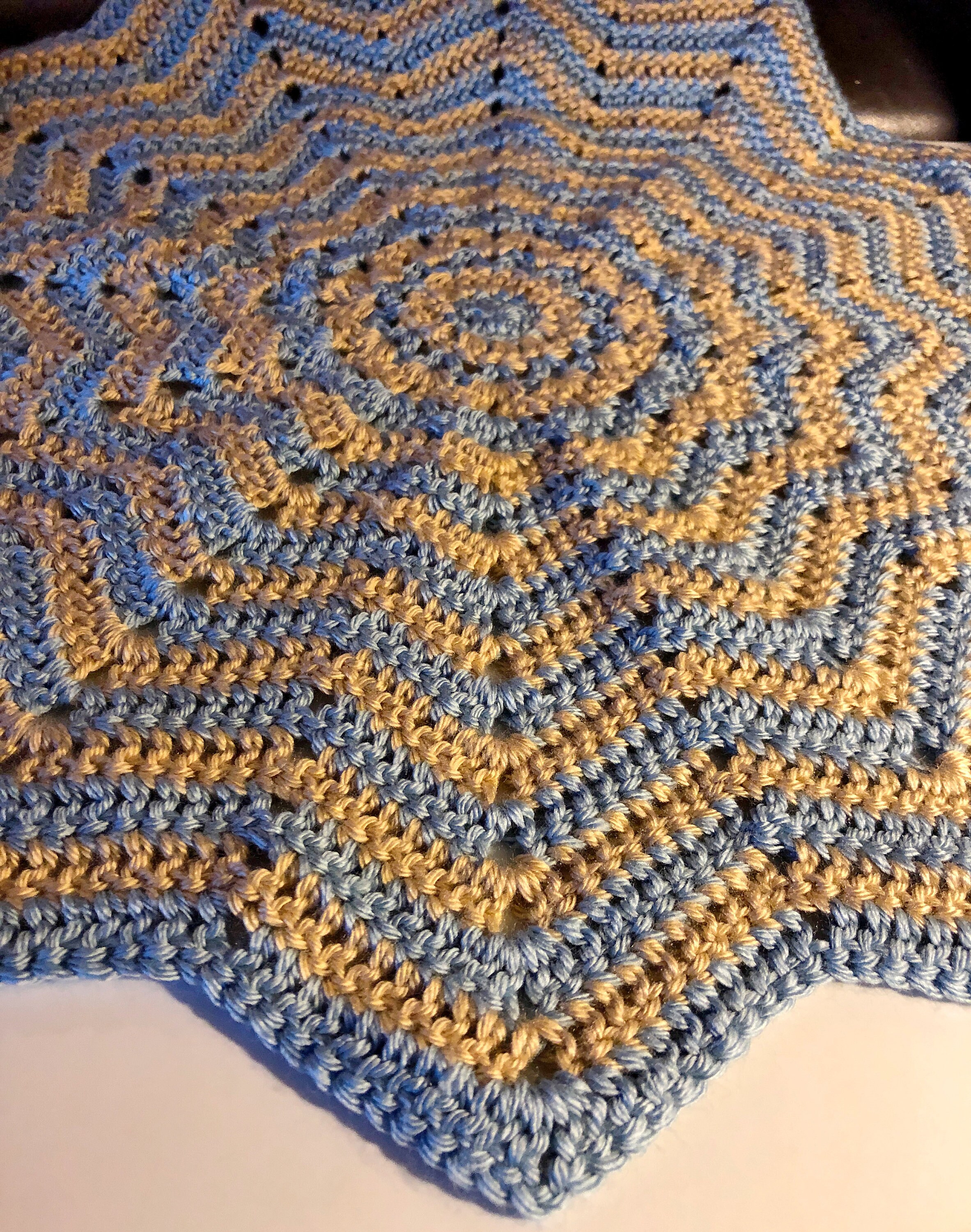 12 Point Round Ripple Baby Blanket Pattern, Round Blanket Pattern ...