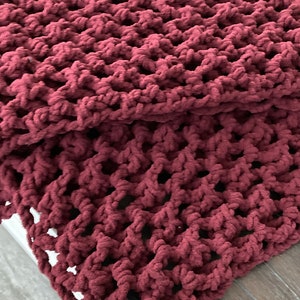 Chunky Blanket Crochet Pattern, Large Chunky Cozy Crochet Blanket Pattern, Puffy and Dreamy Chunky Crochet Throw Blanket, Thick Throw