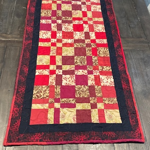 Easy Quilt Patterns for Beginners, Charm Pack Table Runner Pattern, Scrappy Quilting Project, Afternoon Tea Four Patch Table Runner Pattern