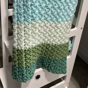 Chunky Crochet Baby Blanket, Hudson Soft and Bulky Baby Blanket Crochet Pattern, Luxurious Crochet Throw Blanket image 9