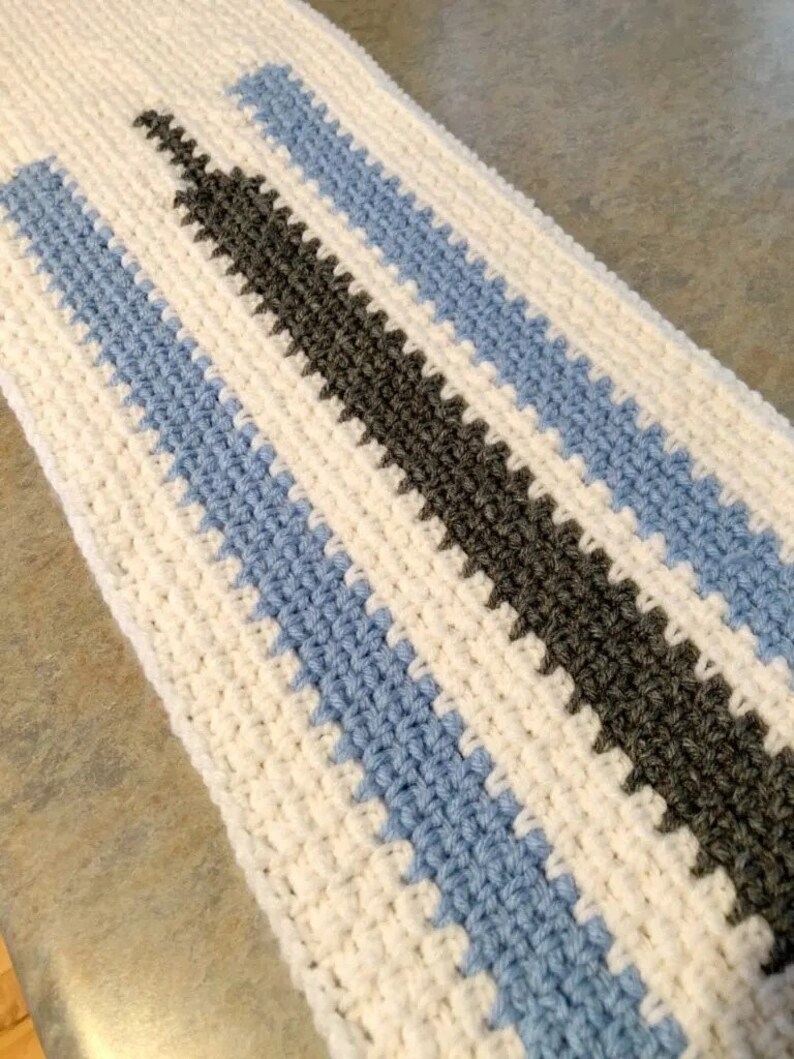 easy crochet pattern, Beginner Table Runner pattern, modern table runner, crochet table mat, Color Block Crochet Tablecloth image 6