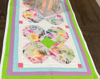 Anfängerfreundliches Tischläufermuster, wunderliches Frühlingstischläufer-Quiltmuster, Frühlingstischläufermuster
