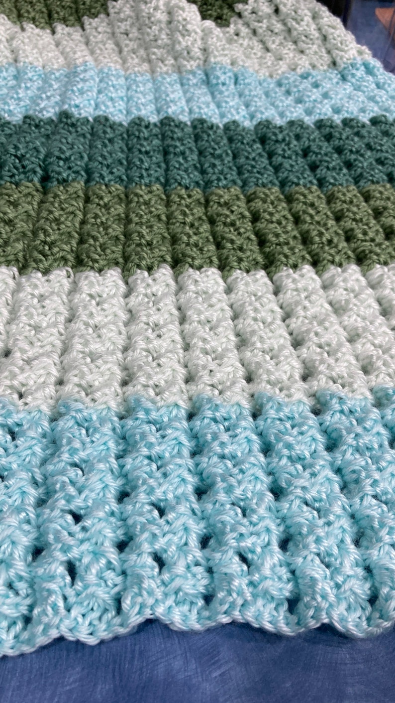 Chunky Crochet Baby Blanket, Hudson Soft and Bulky Baby Blanket Crochet Pattern, Luxurious Crochet Throw Blanket image 1
