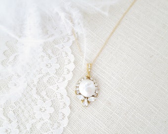 Baroque pearl bridal necklace Pearl pendant wedding necklace Crystal wedding jewelry for brides Unique opal necklace Natural pearl necklace