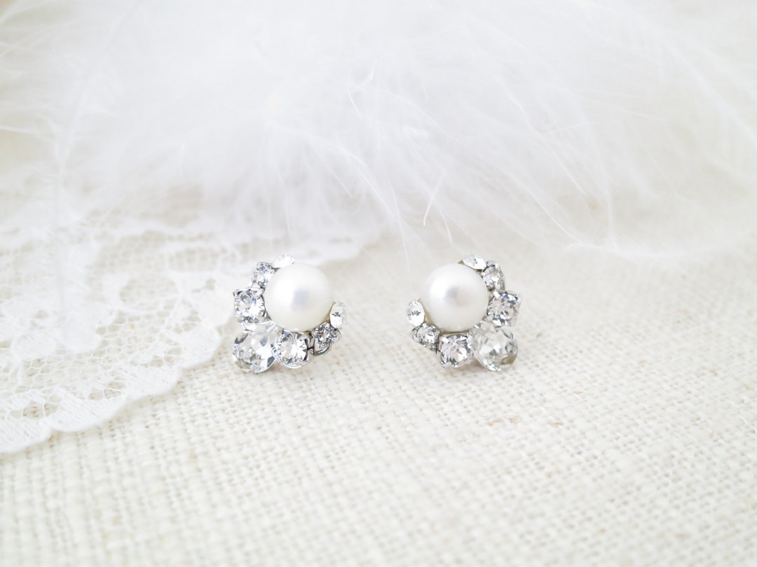 Pearl Cluster Earrings Freshwater Pearl Earrings Dainty Button Earrings