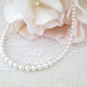 Classic pearl necklace Simple graduated pearl Bridesmaid gift Pearl bridal necklace Vintage style pearl jewelry Necklace for women image 7