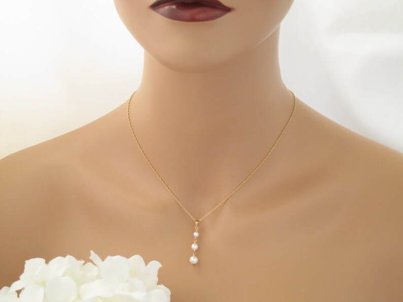 Pearl Drop Bridal Necklace Simple Pearl Wedding Necklace Etsy