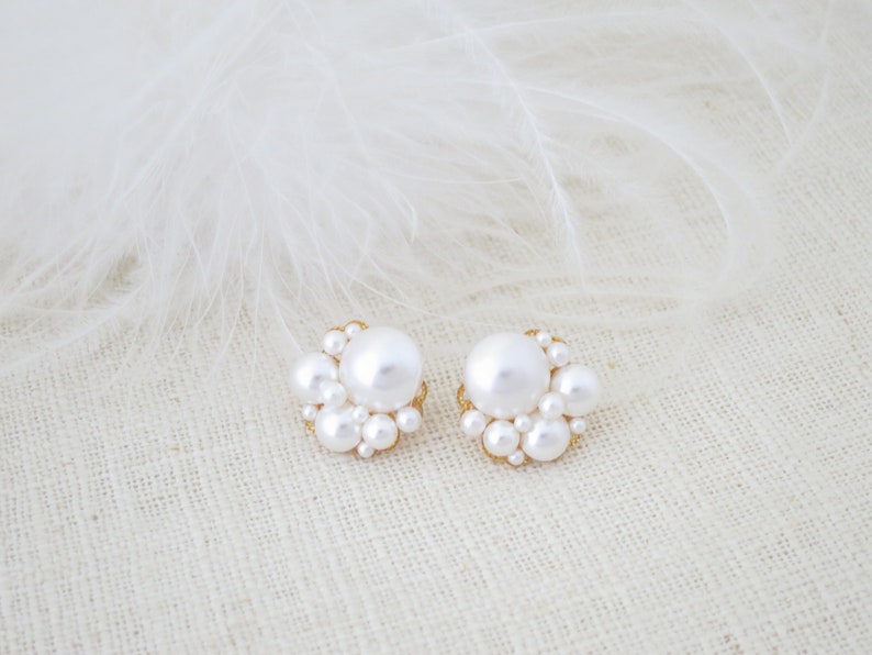 Pearl Cluster Stud Earrings Bridal Earrings Pearl Wedding Etsy