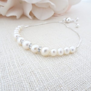 Freshwater pearl bracelet Sterling silver bolo bracelet Simple pearl bridal jewelry Pearl and rhinestone bracelet Wedding jewelry for brides