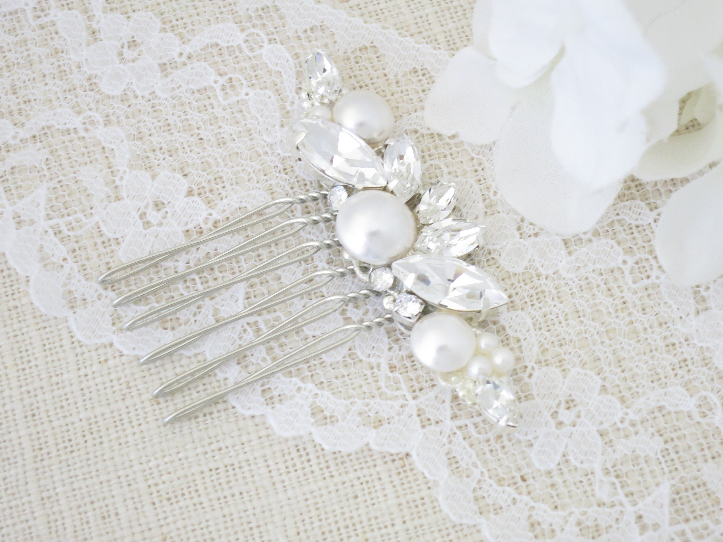 Small bridal comb Modern hair brooch Wedding hair accessory | Etsy