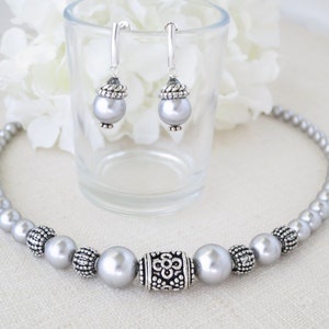 Grey pearl necklace set Pewter jewelry set Graduated pearl necklace and earrings Business casual jewelry for women Unique gift for her image 1