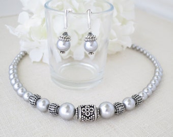 Grey pearl necklace set Pewter jewelry set Graduated pearl necklace and earrings Business casual jewelry for women Unique gift for her