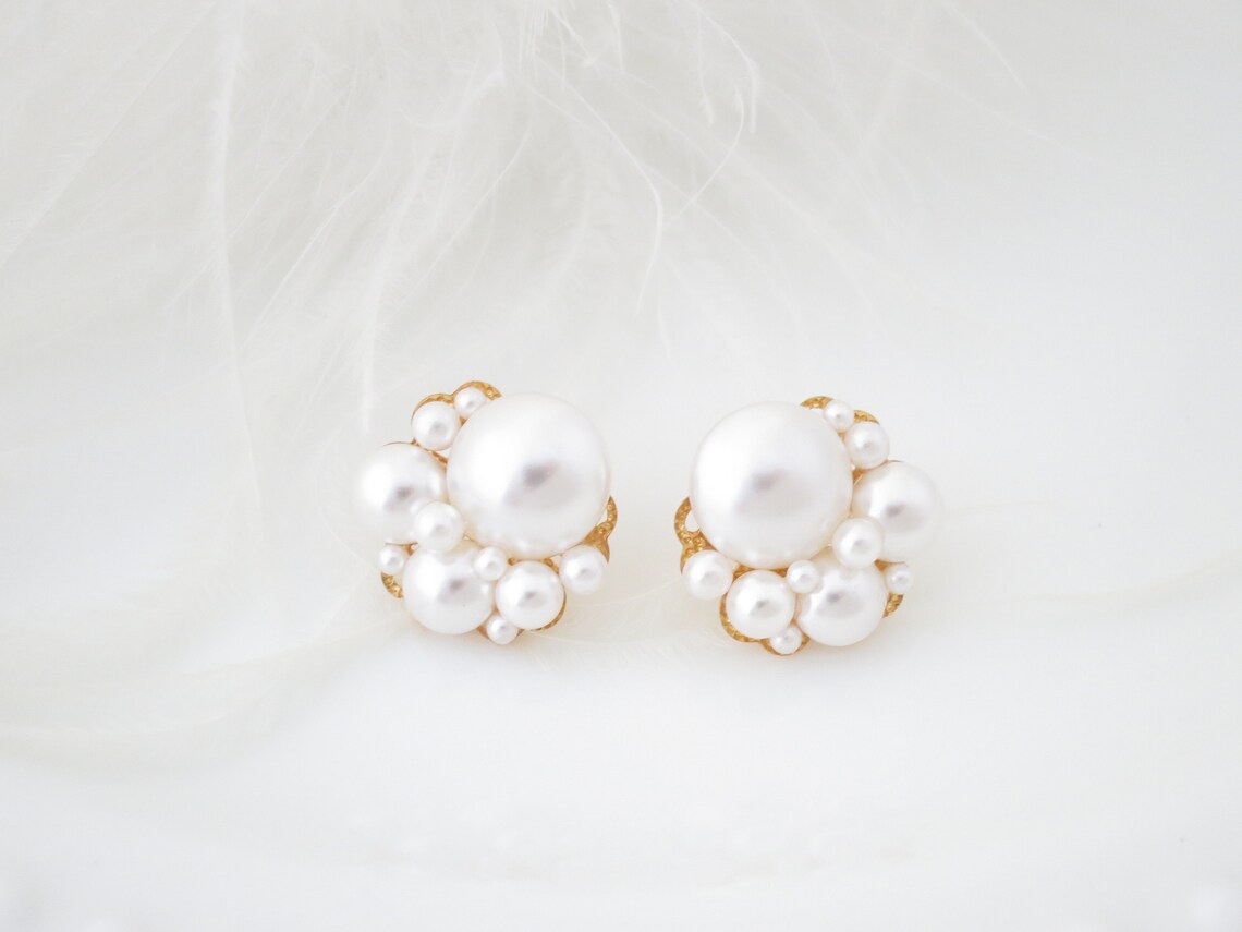 Pearl Cluster Stud Earrings Bridal Earrings Pearl Wedding Etsy