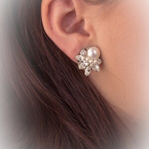 Vintage style Pearl cluster earrings Crystal bridal earrings Simple marquise star earrings Rhinestone earrings Wedding jewelry for Brides Bild 7