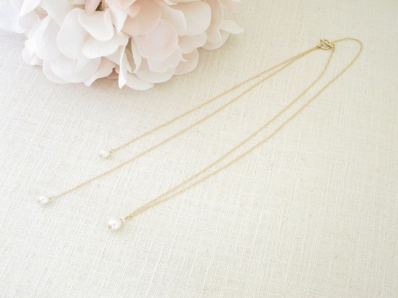 Pearl backdrop necklace Simple pearl necklace Bridal back necklace Gold bridal necklace Freshwater pearl pendant necklace Minimalist jewelry image 3