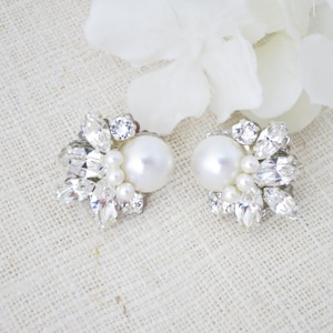 Vintage style Pearl cluster earrings Crystal bridal earrings Simple marquise star earrings Rhinestone earrings Wedding jewelry for Brides image 1