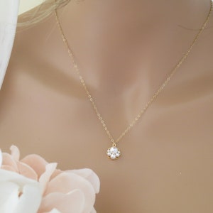 Dainty Pearl Bridal Necklace: Minimalist Wedding Jewelry