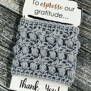 Crochet Pattern &gt;&gt;&quot;X&#39;s & O&#39;s&quot; Cup Cozy&gt;&gt;2 sizes included&gt;&gt;Cup Cozy Pattern&gt;&gt;Cup Cozy&gt;&gt;Pattern Only