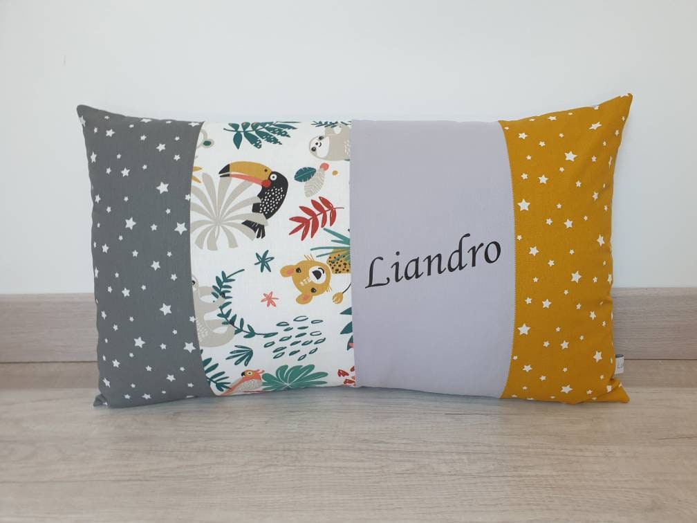 Coussin Personnalisable avec Prénom Motifs Savane