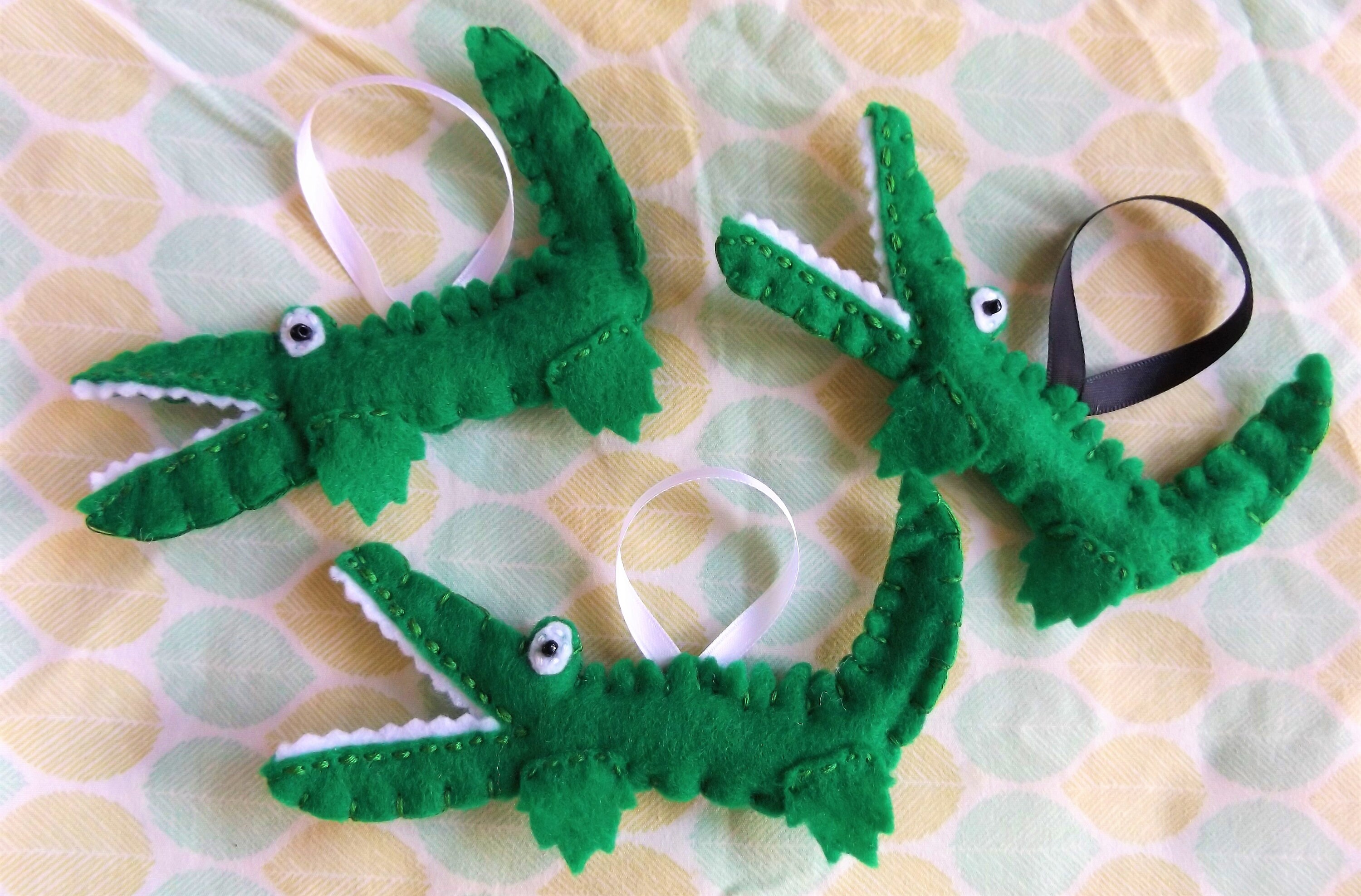 Handmade Eco Felt Green Alligator Gator Holiday Ornament Home Décor