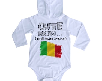 Body bébé/bébé à capuche et manches longues avec drapeau du Mali MIGNON MAINTENANT... (Til My Malian Comes Out) Chemise pull NB-18M pour tout-petit