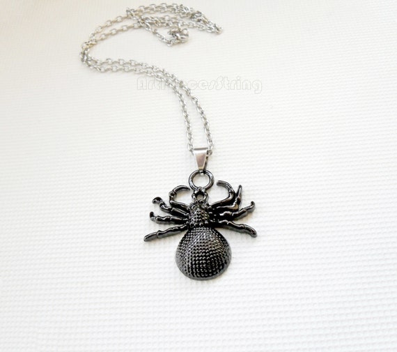 tarantula necklace