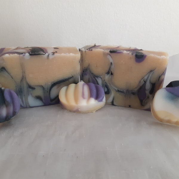 Soap Pumpkins - Halloween Soap - Handmade Soap - Coconut Oil Soap - Pumpkin Pie