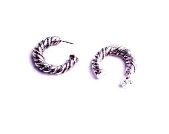 Creole twisted earring handcrafted jewelry By Mode France.