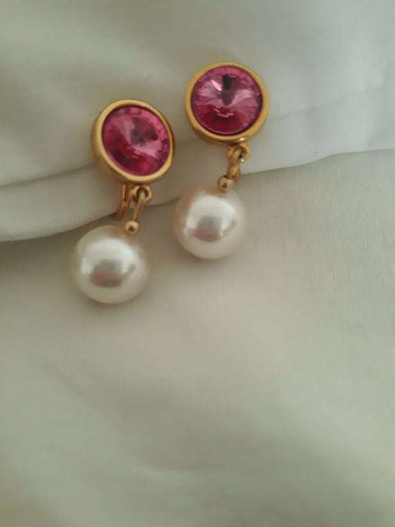 Vintage Swarovski Pink Crystal and Pearl Ear Clips