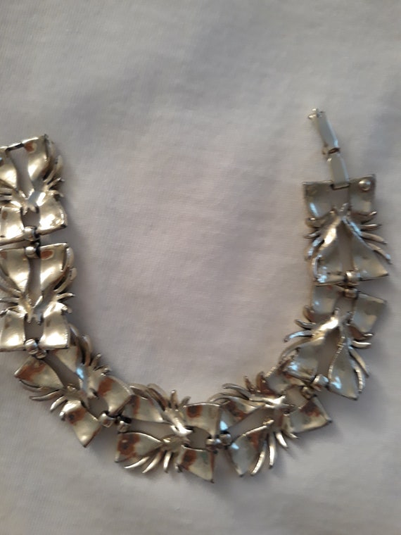 Vintage Coro Gold Tone Necklace And Bracelet - image 8