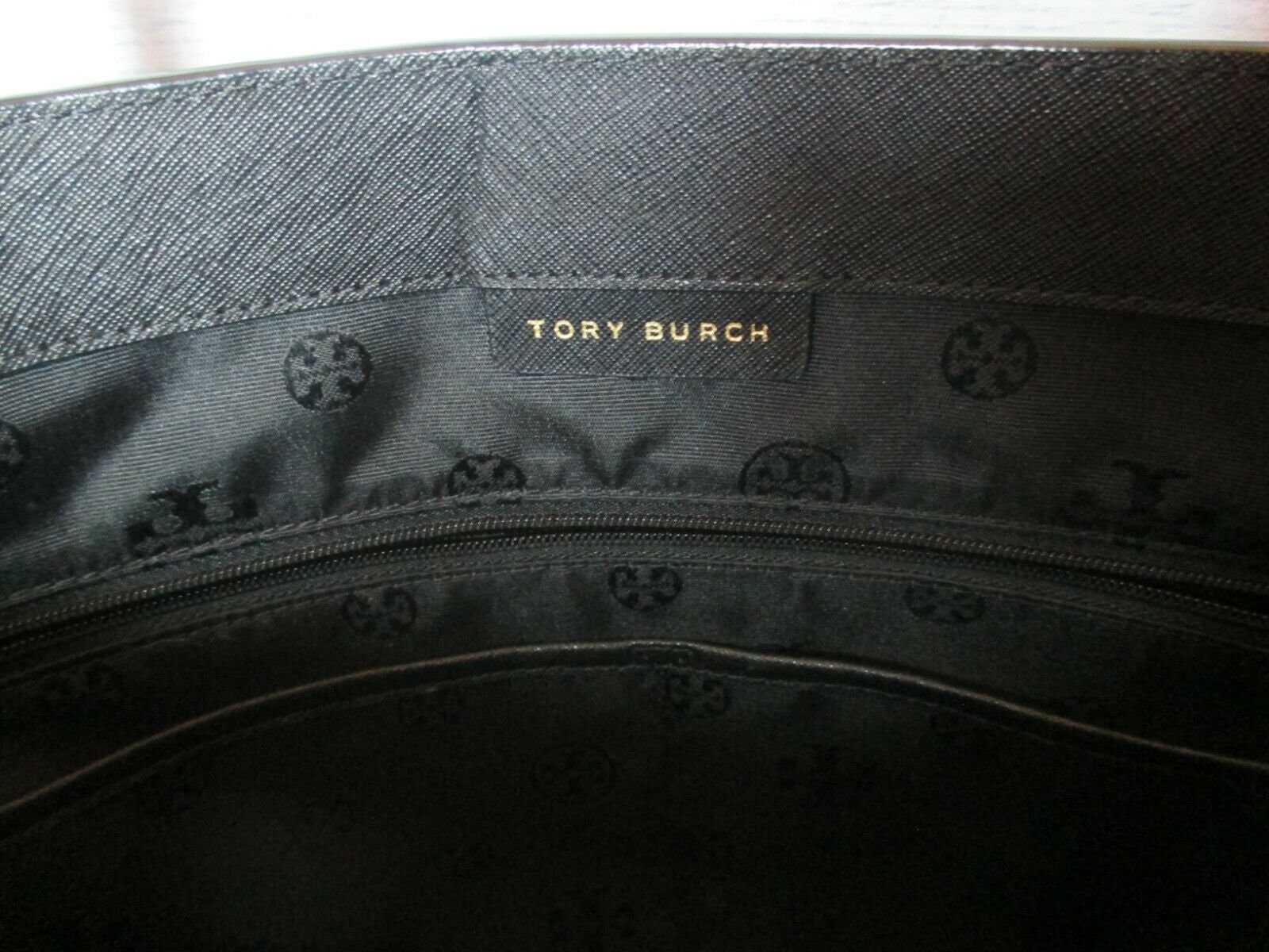 Tory Burch York Black Small Buckle Tote Excellent Condition!