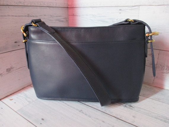 Vintage COACH Navy Blue "Equestrian Zip" Shoulder… - image 1