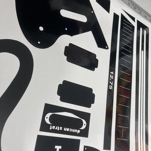 Plantilla de enrutamiento para guitarra Surfcaster de 1994, pegatina de vinilo estilo Charvel imagen 16