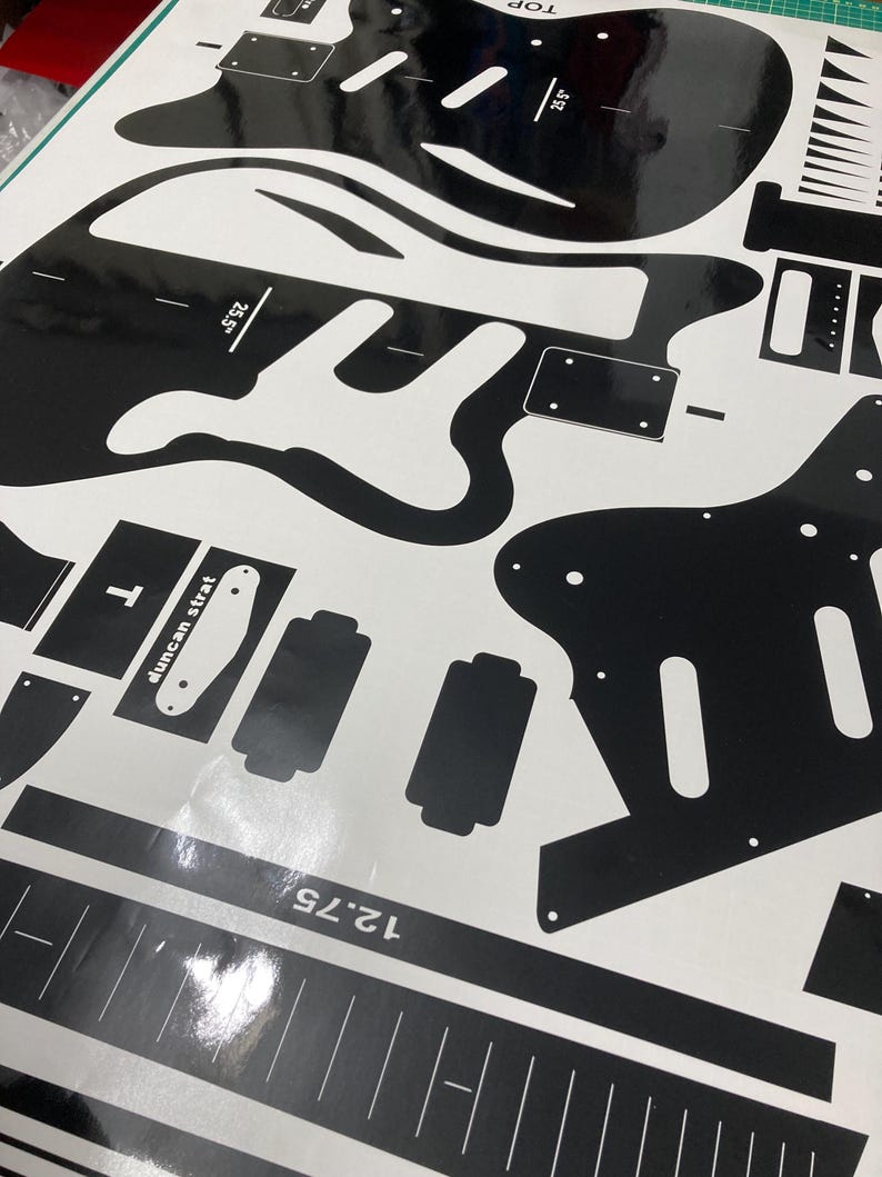 Plantilla de enrutamiento para guitarra Surfcaster de 1994, pegatina de vinilo estilo Charvel imagen 18