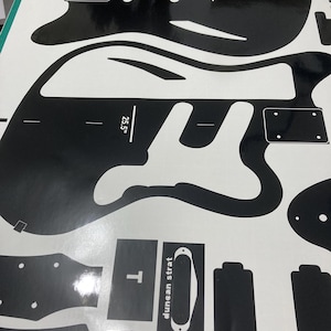 Plantilla de enrutamiento para guitarra Surfcaster de 1994, pegatina de vinilo estilo Charvel imagen 5