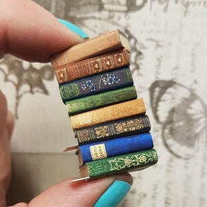 Vintage replica book set of 8 dolls house miniature 1:12 scale books that open with blank pages and a loose book mark. image 2