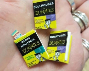 1.12 scale dollhouse set of 3 Miniatures for dummies books with blank turnable pages inside. A loose bookmark is also included.