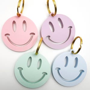 LIQUIDAÇÃO DESTASH - Chaveiro Smiley Pastel | Chaveiros em formato de sorriso cortados a laser